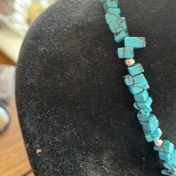 Turquoise Necklace - Picture 5 of 8
